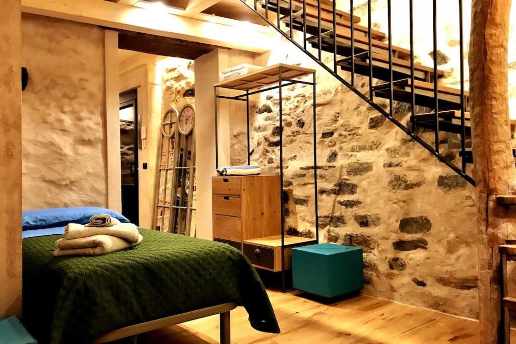 Romantic Home Stone With Amazing View Lake Of Como And Oleandra ลาโญ ภายนอก รูปภาพ