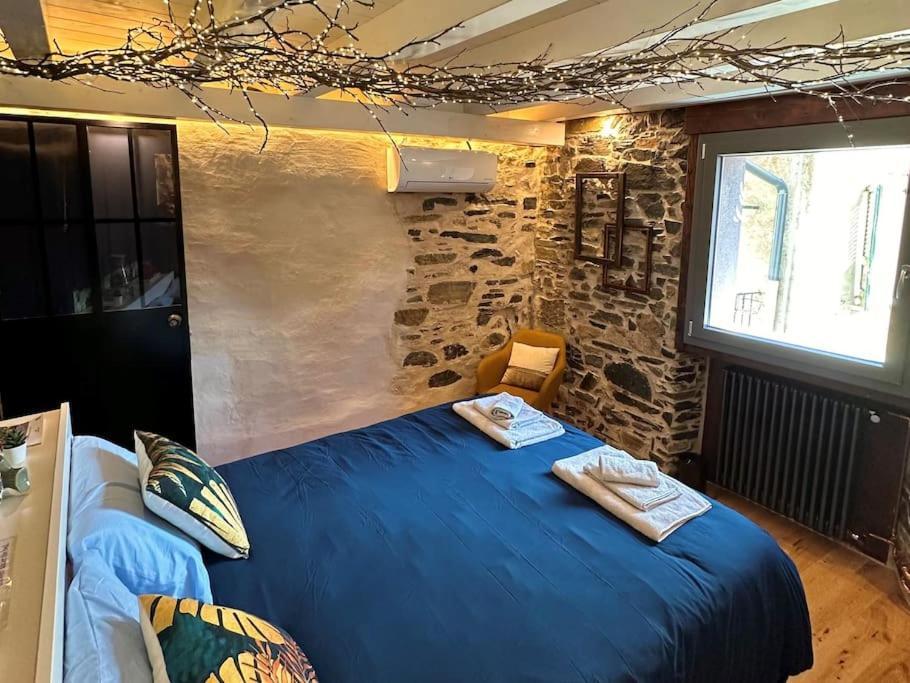 Romantic Home Stone With Amazing View Lake Of Como And Oleandra ลาโญ ภายนอก รูปภาพ