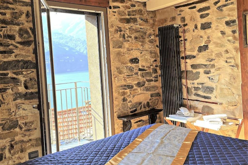 Romantic Home Stone With Amazing View Lake Of Como And Oleandra ลาโญ ภายนอก รูปภาพ